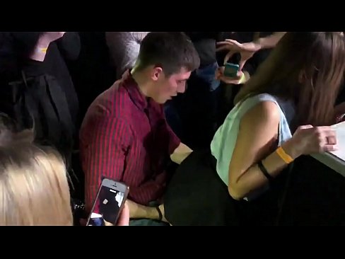 ❤️ Sexe réel dans une boîte de nuit russe. Jeune fille russe de 18 ans baisée dans l'anus et le vagin dans une boîte de nuit. ❤❌ Porno vk at porn fr.pornhills-com.ru ❌